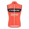 Santini Gilet A Vento Trek-Segafredo 2022 Fan Line Rosso Granatina -Vendite Gilet Ciclismo st re5457522ts gn 001